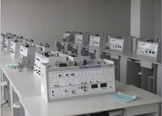 電子電工應用創(chuàng)新實踐室配置方案